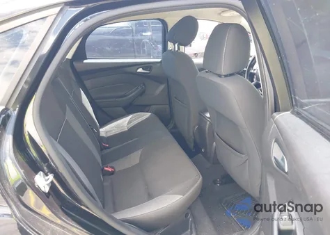 2014 Ford Focus Se z USA, uszkodzony, nr VIN 1FADP3F29EL125419